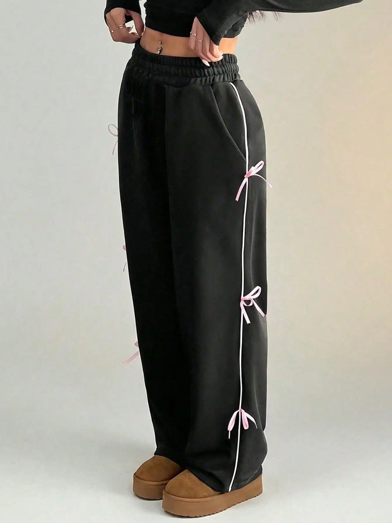 

Black Baggy Straight Leg Pants with White Side Stripe and Pink Bows, Casual Wear for Teens
