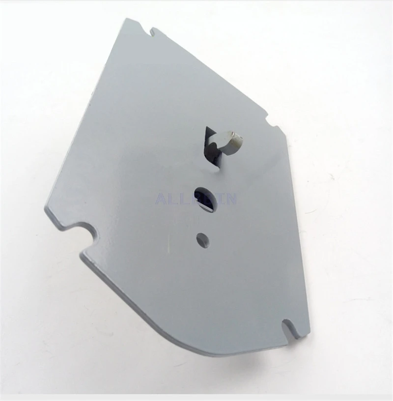 For HITACHI ZX ZAX120/200-6 Excavator cab door buckle lock cover Door buckle lock cover decorative plate excavator accessories