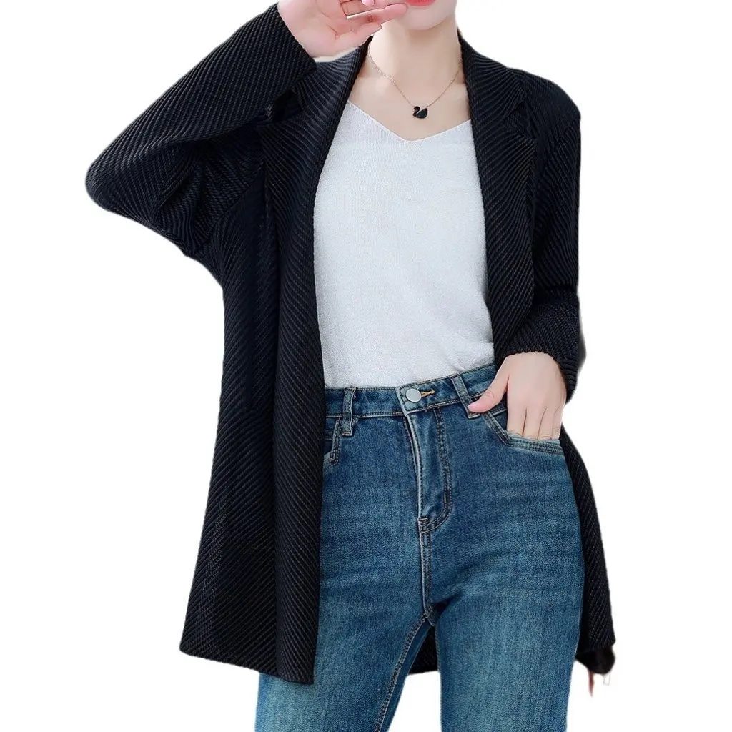 

Women's High-End Business Suit Jacket Two-Button Fish Scale Pleated Loose Casual Commuter All-Match Sanzhai Cardigan Top