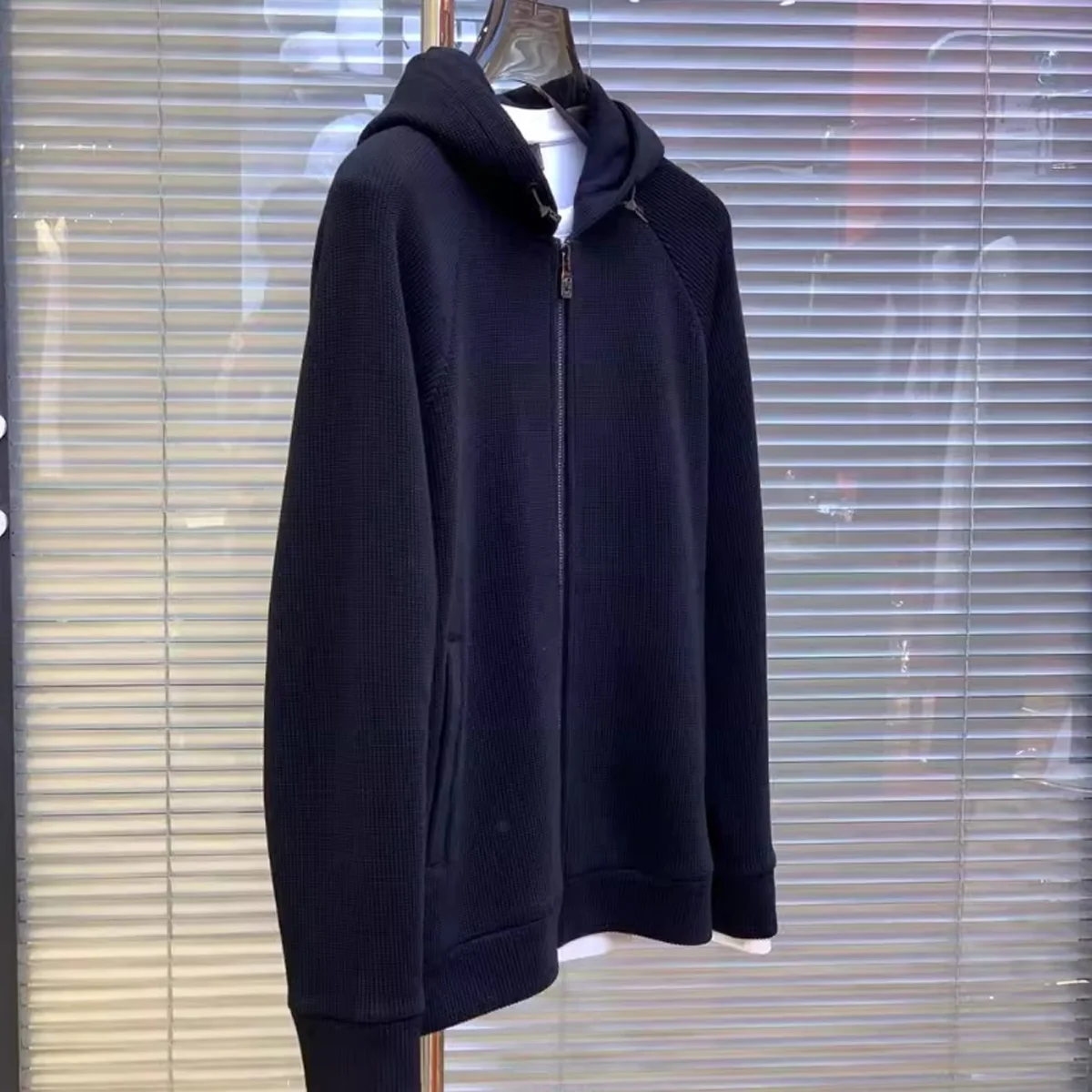 

Spring 2026 Men's Loose Fit Zipper Hooded Knitted Cardigan High Quali Patchwork Luxury Simple Sle Long Sve Sweater Jaet