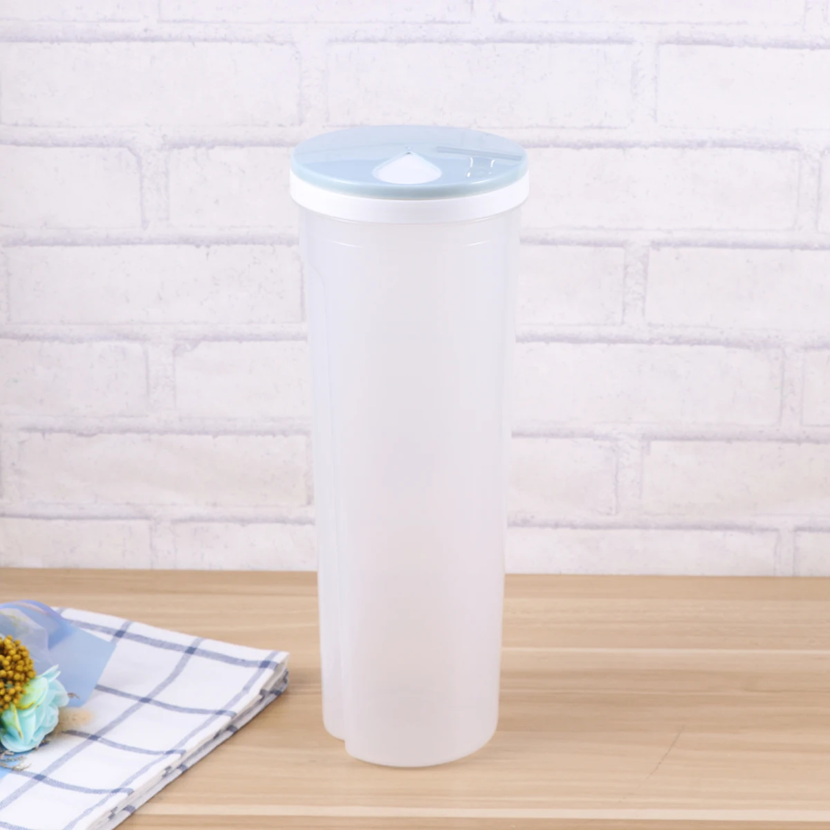 

Light Blue Plastic Spaghetti Storage Container Rotating Lid Food Storage Box for Whole Grains Cereal Rice Beans Nuts Kitchen Use