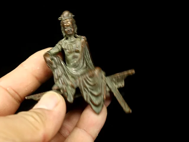 Unique Unique Chinese Copper Bronze Kwan-yin Ornament Statues Amulets