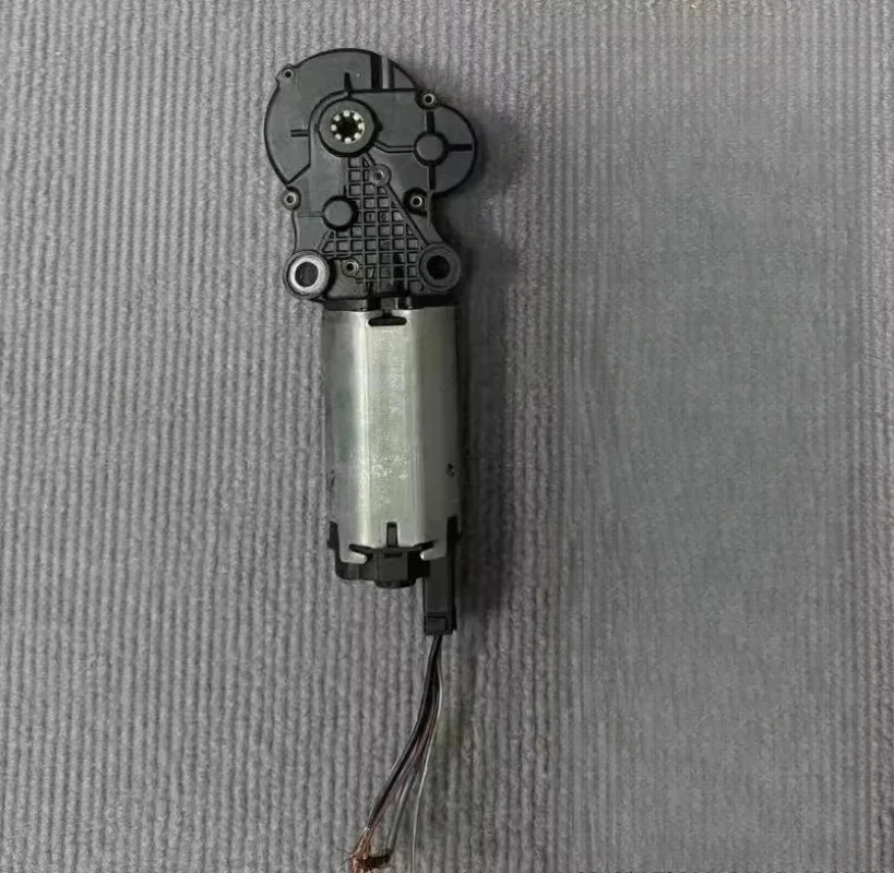 For Benz W166 W164 ML350 GL350 GLE400 GLS350 Rear Seat Folding Backrest Motor Motor, Non-New, Auto Parts