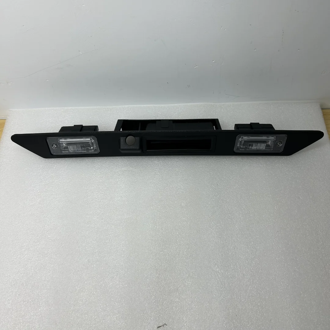 4L08275743FZ Tail Gate Trim Cover Rear License Number Licence Plate Tailgate Grip Switch Handle With Light For Audi Q7 2007-2015
