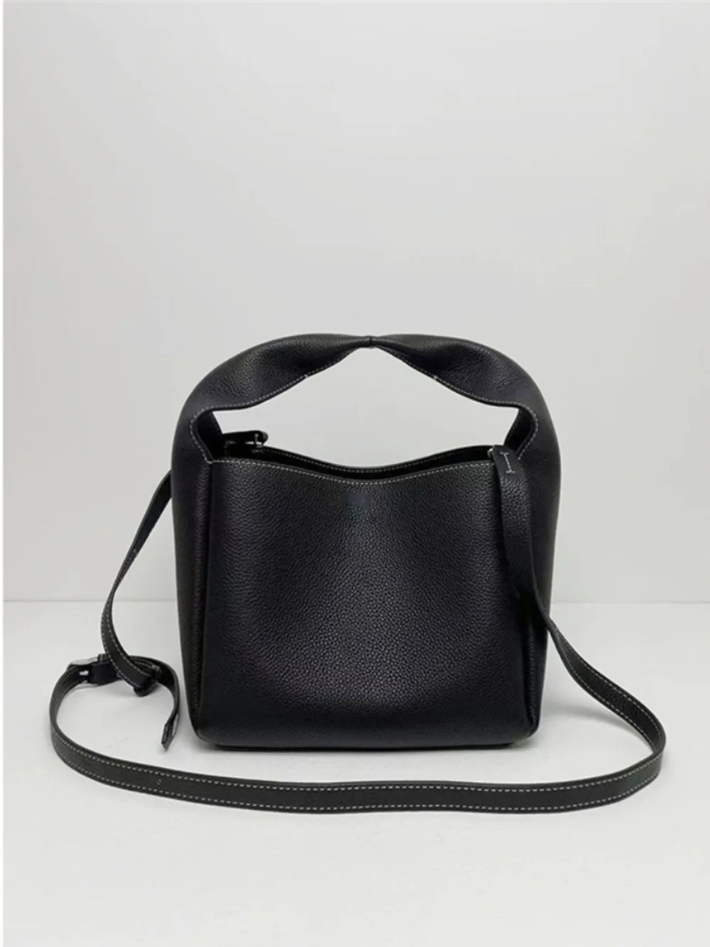 Korea Minority Solid Exposure Commuter Bucket Handbags Daily All-match Simple Casual Shoulder Bags Female Dermis Women Messenger