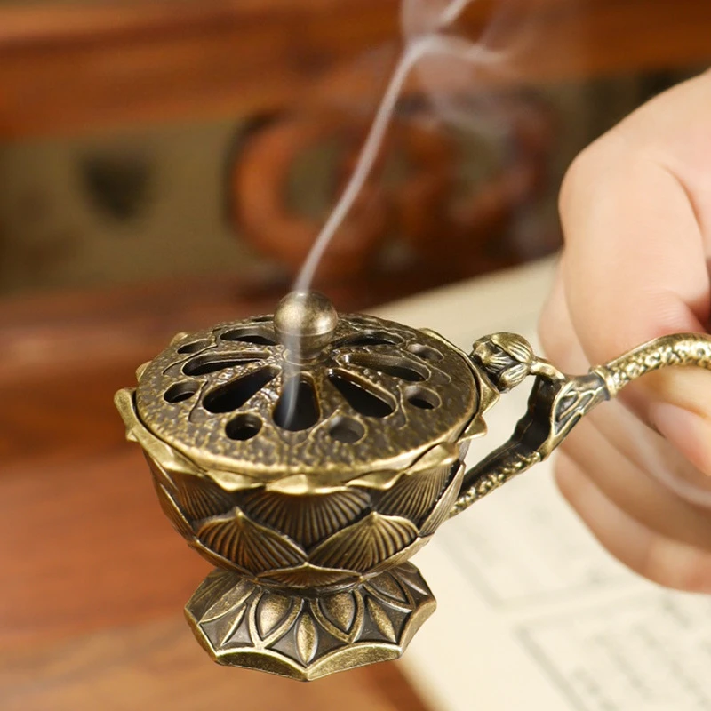 Image of Kreative Handgehaltene Lotus-Räucherstäbchenhalter Retro Sandelholz-Räuchergefäß Ausgehöhltes Legierungs-Räuchergefäß Heim- und Teehaus-Dekoration