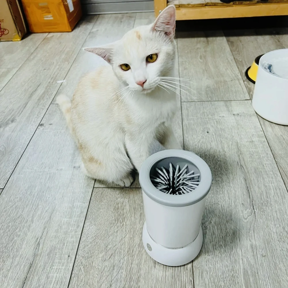 Taza limpiadora automática de patas para mascotas, lavadora inteligente portátil para limpiar pies de perros y gatos