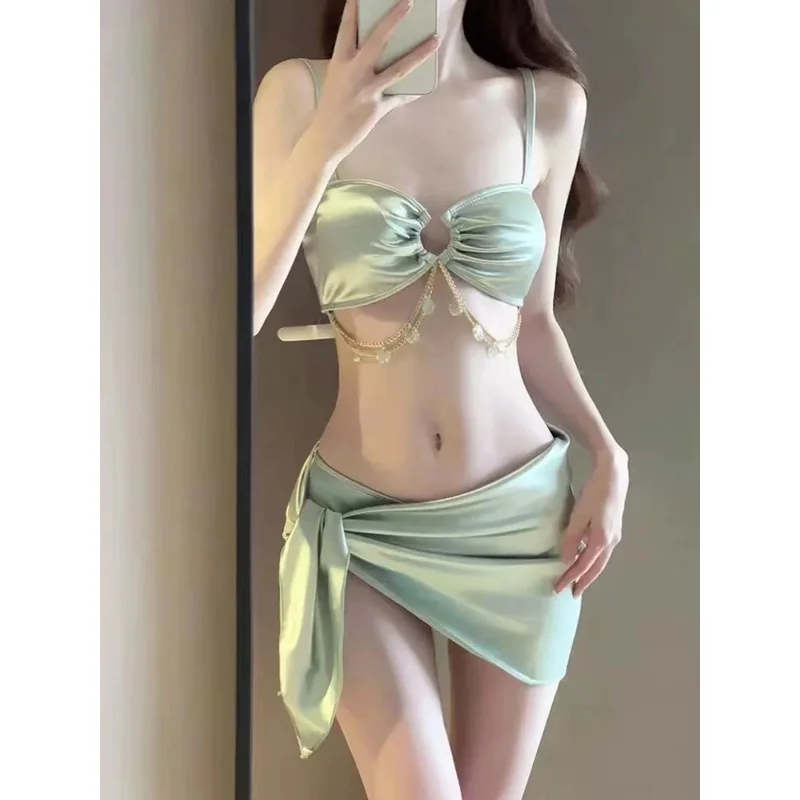 

Светло-зеленый купальник из 3 предметов для женщин, новый однотонный комплект бикини с цепочкой 2024, летняя юбка для пляжного отдыха, купальный костюм