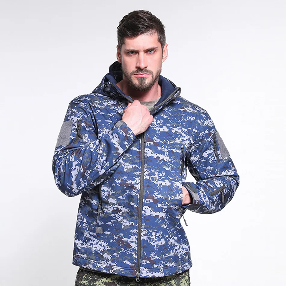 Thickened Fleece Outdoor Sports Tactical Jacket Men's Autumn Winter Warm Soft Shell Coat Windproof Waterproof Men's Upperwear