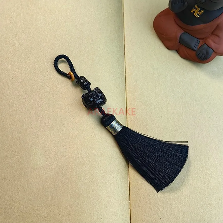 Ciondolo danza del leone in ebano fatto a mano in stile cinese, accessori per telefoni cellulari con nappe fatte a mano, accessori chiave
