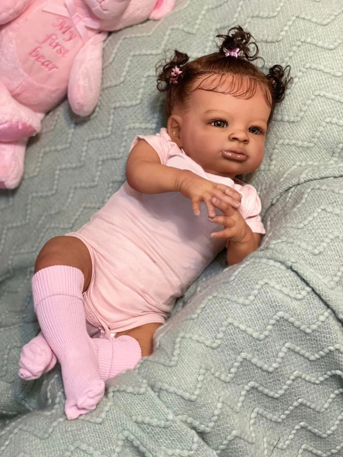 19Inch Soft Cotton Body Lifelike Reborn Cuddly Doll Lanny Dark Skin Multiple Layers Painting Hand Root Hair Collectible Gift