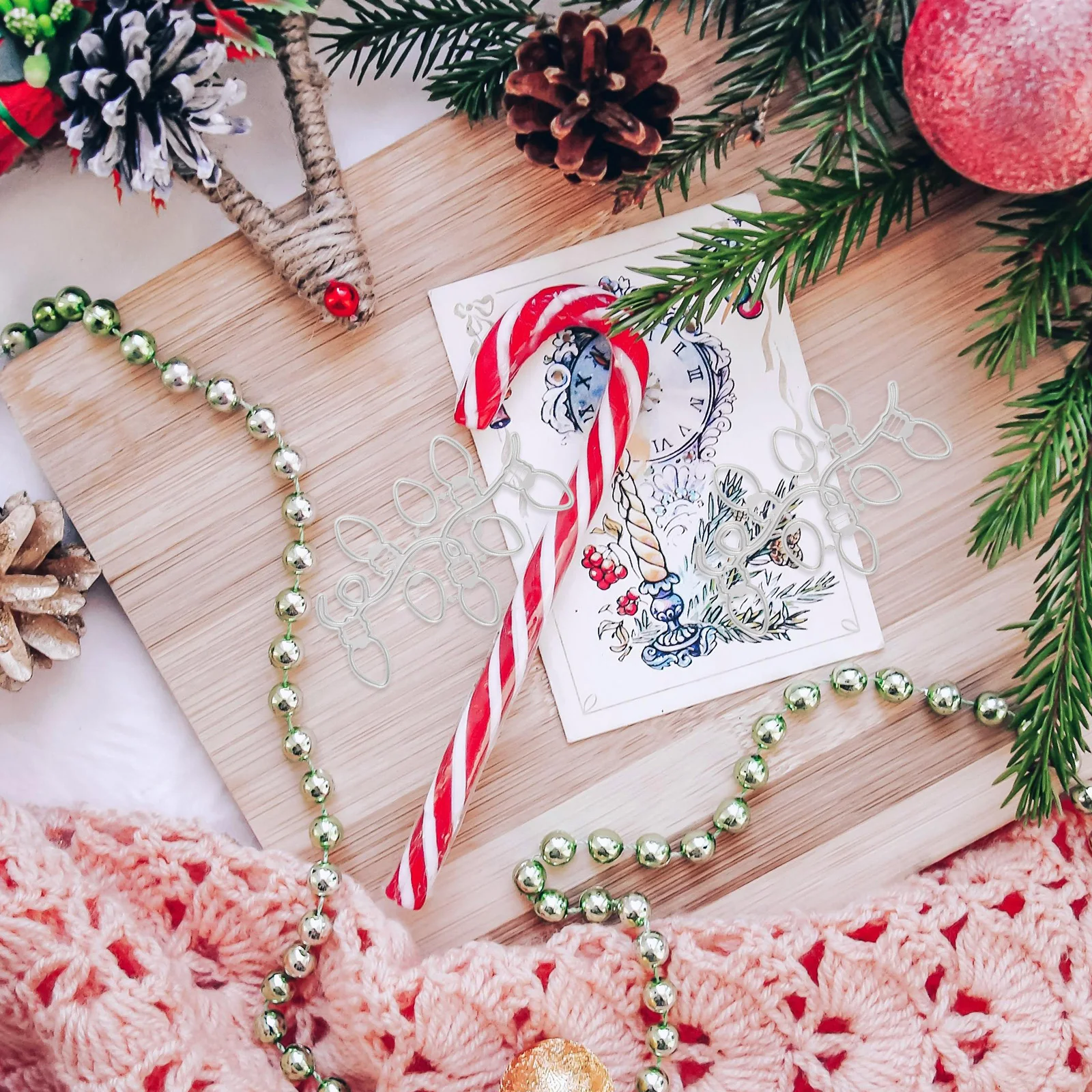 

4Pcs Christmas Ornament Mold Set: Premium Metal Dies for DIY Paper Crafting Stencils Cutting Scrapbook Projects Delicate