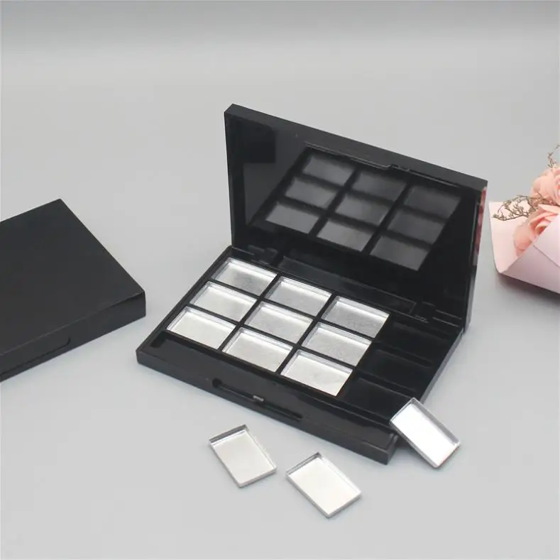 50Pcs 12 Grids Emptymakeup Eyeshadow Case Lipstick Container Box Sample Refillable Containers Cosmetics ni596