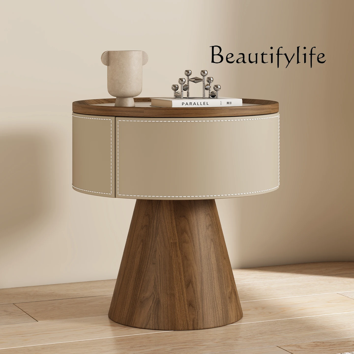 

Designer's new solid wood saddle leather bedside table is antique, high-end, simple and modern home