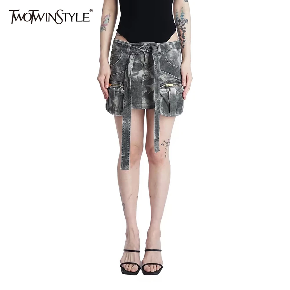

TWOTWINSTYLE Streetwear Hit Color Line Skirt For Women High Waist Patchwork Lace Up Camouflage Denim Skirts Female Fashion New