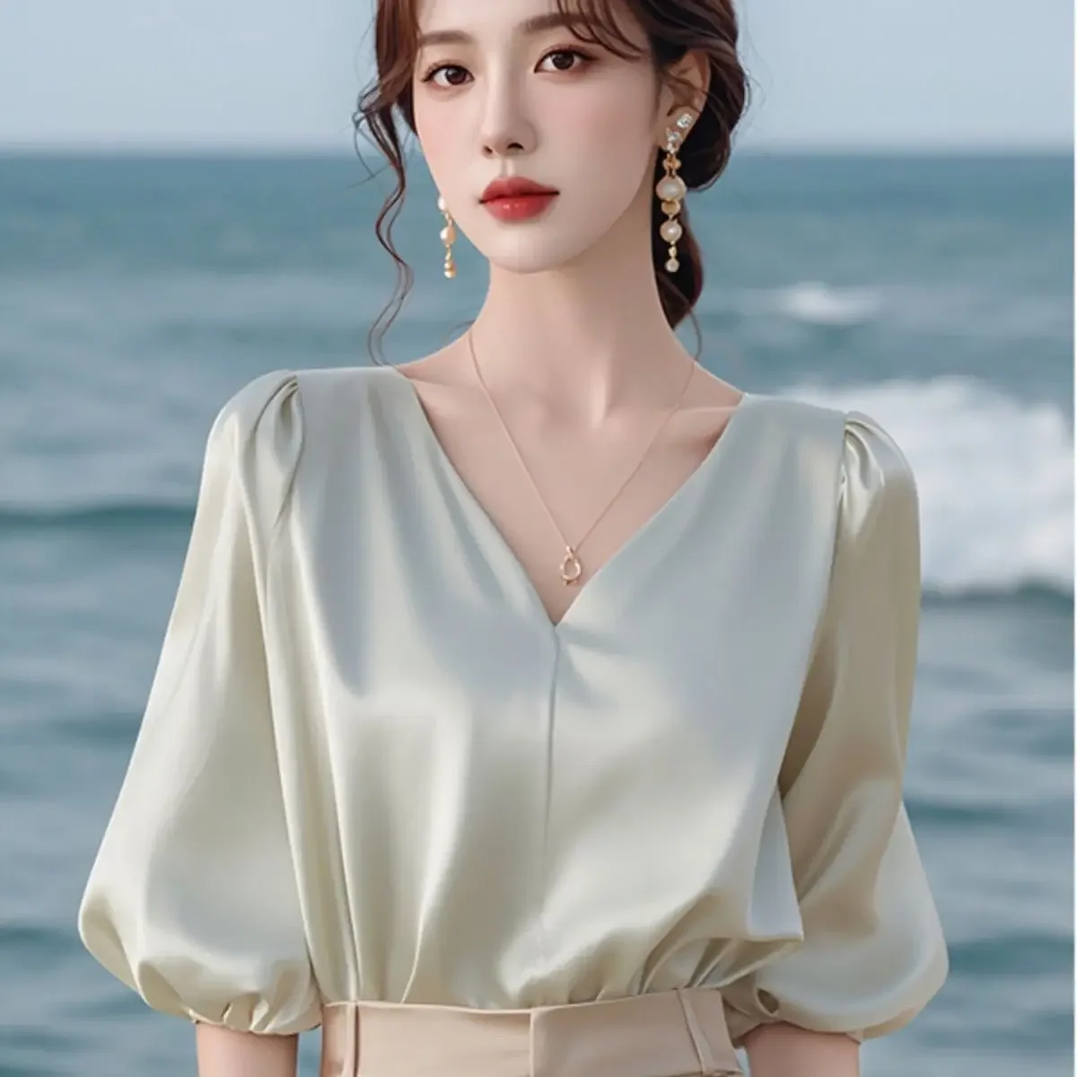 

Spring Summer Fashion Satin Short Sleeve Blouse New Ladies Temperament Solid Color V-neck Puff Sleeve Shirts Women Top XQ51