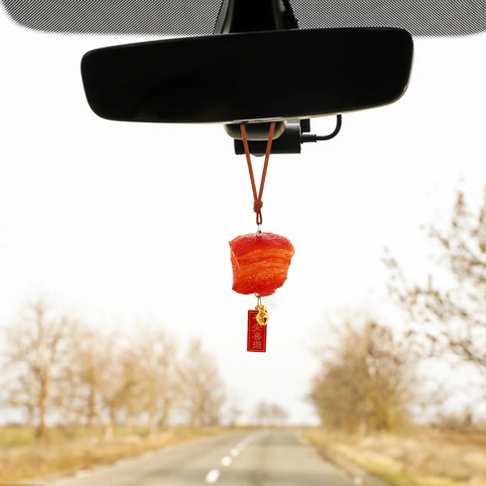 

Braised Pork Car Pendant Realistic Resin Food Keychain Durable Faux Meat nament Funny Rearview Mirror Decoration Valentine Charm
