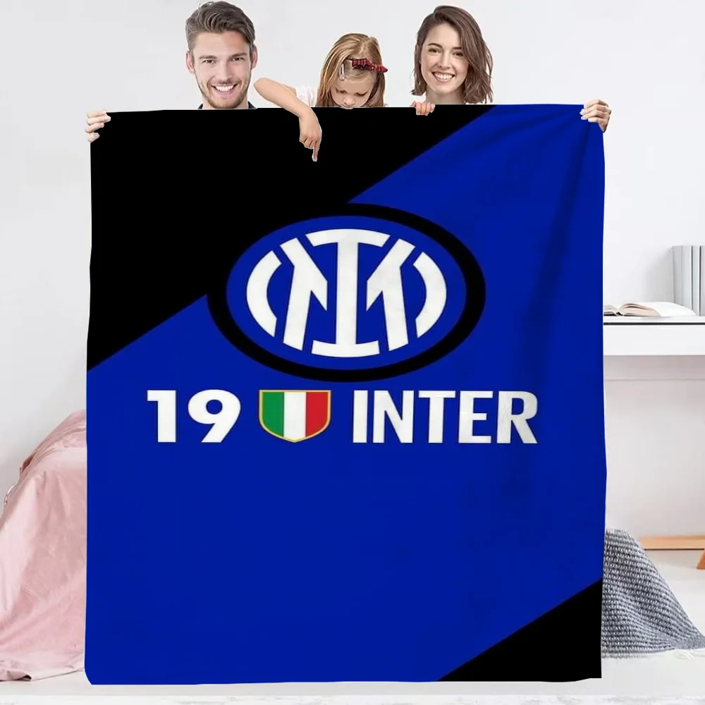 Picnic Throw Blanket Luxury Blankets Inter Milan FC Logo Warm Blankets for Cold Fluffy Plaid Interior for Home Cobija Sofa Knee