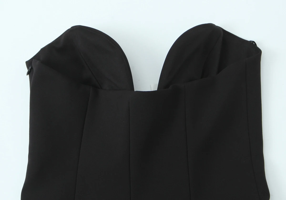 DEEABAE Zimowa nowość: francuski top damski z odkrytymi ramionami, głębokim dekoltem w kształcie serca i kontrastową kwiatową bluzą bez ramiączek.