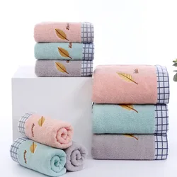 1 PCS Hand Towels Embroidered Bird Tree Pattern 100% Cotton Absorbent Soft Decorative Towel for Bathroom 13.8 x 29.5 Inch