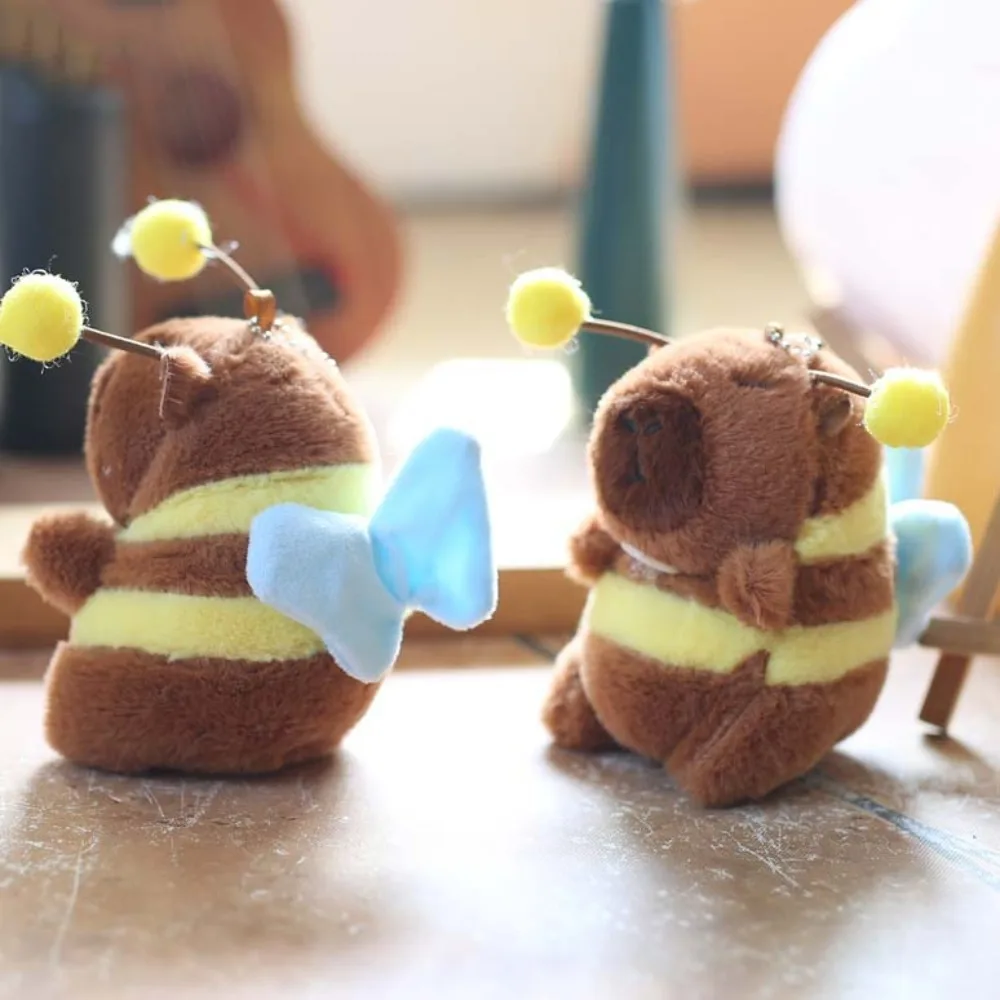 Funny Animal Turtle Bee Capybara Key Ring Cross Dressing Brown Wing Flutter Doll Fur Soft Plush Bee Turtle Pendant Daily