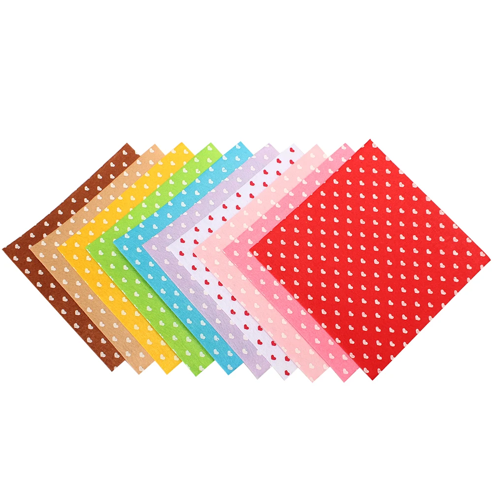 

10 Pcs Cloth Nonwoven Fabric Diy Cloth Felt Sheets Material Craft Supplies Heart Pattern Diy Felt Chips Decoration