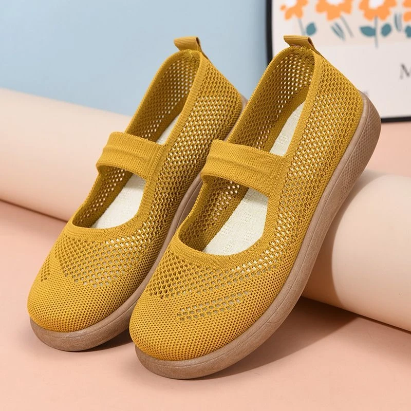 Summer New Women Cloth Shoes Slip on Perforated Soft Sole Non Slip Driving Moccasins Breathable Casual Flats