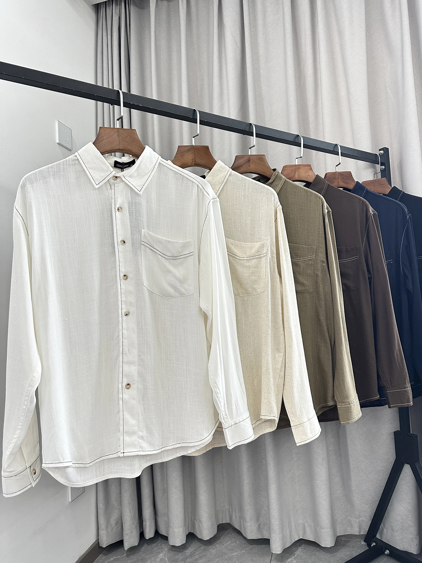 Retro Style Men's Long Sleeve Shirt Lightweight Breathable Drapey Collar Trendy Autumn Fashion Loose Fit Button up Pure Color