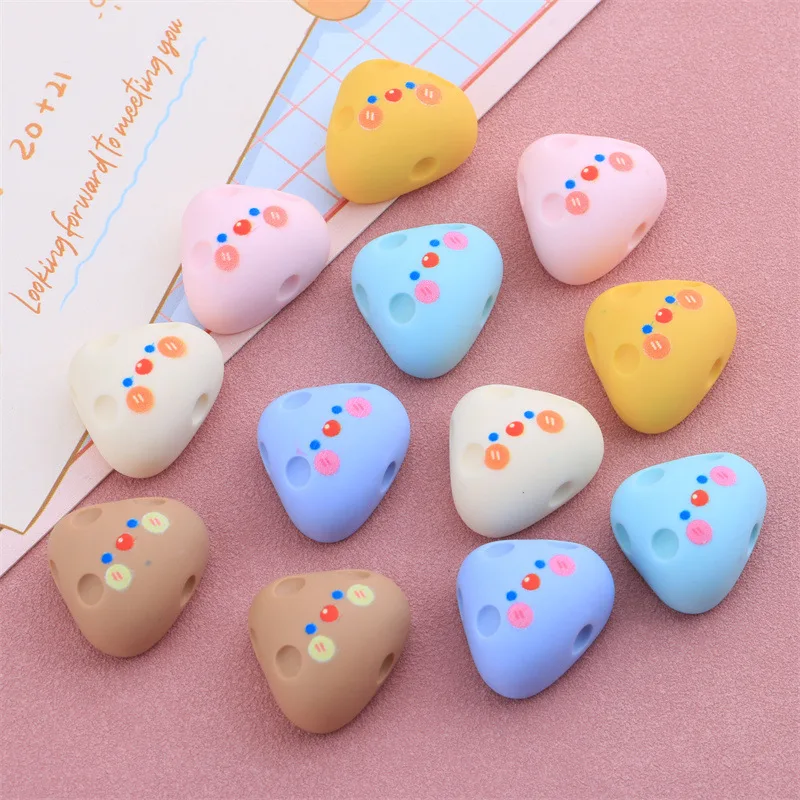 150pcs Kawaii Cute Triangle Cheese Cream Resin Flat Back Cabochon DIY Scrapbook Kids Hand Crafts Embellishment Decor 21*18MM