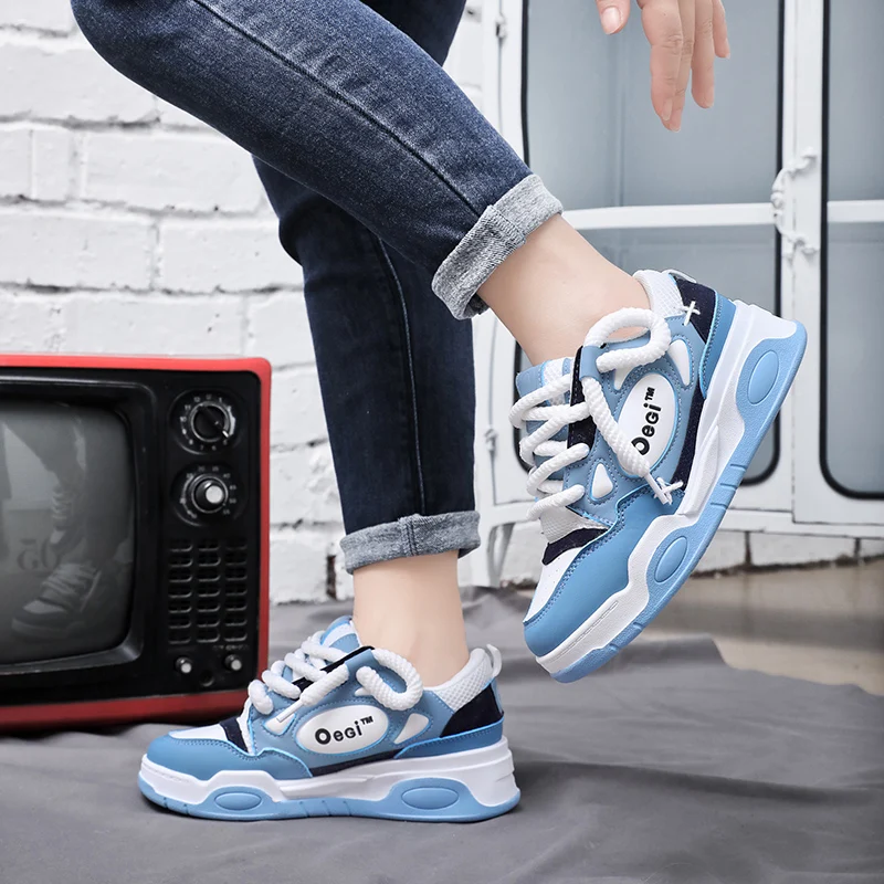 New literary style board shoes female niche fashion casual all match thick soled bread shoes student non-slip sports shoes