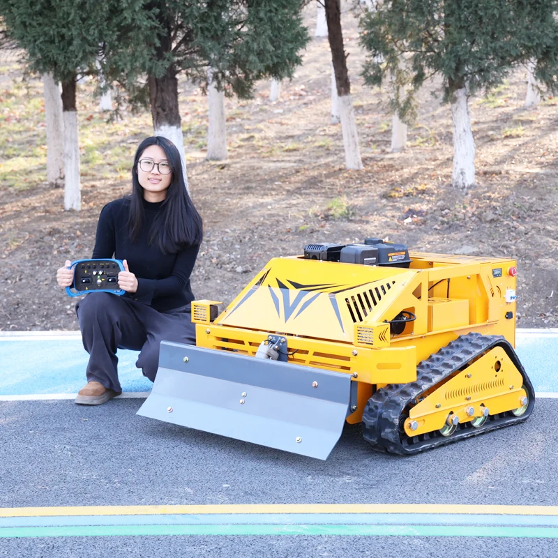 

Индивидуальная гусеничная промышленная газонокосилка - 4-тактная самоходная роторная косилка с дистанционным управлением