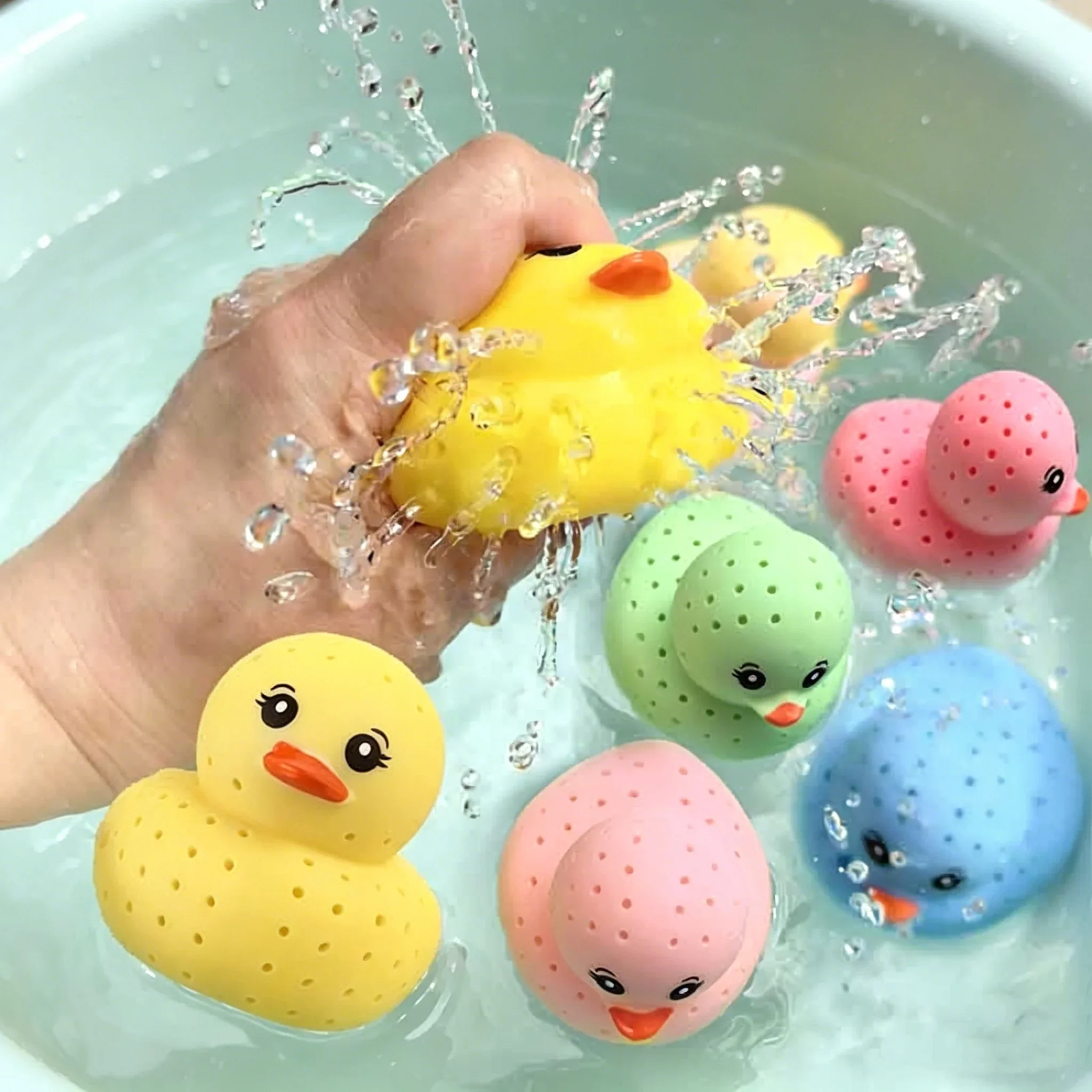 Colorful Water Absorbent Sponge Duck Squeeze Ornament, Squirting Relaxation Decor, Portable Stress Relief Gadget for Bathroom &