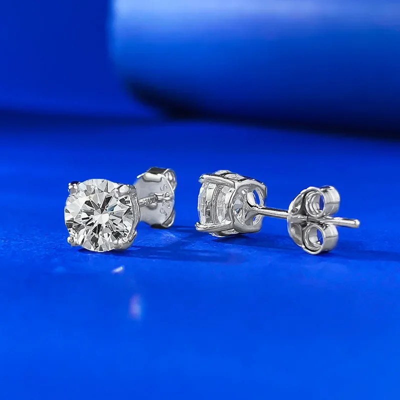 

Simple 100% 925 Sterling Silver 1CT Round Cut Moissanite Diamond Ear Stud Earrings Fine Jewelry for Women Wholesale