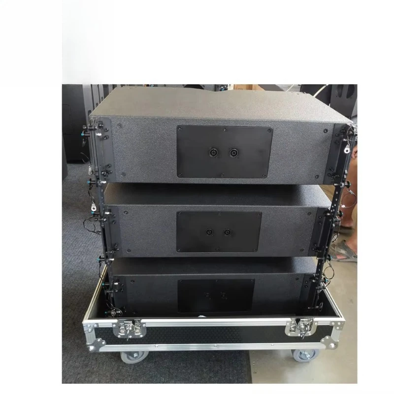 Professionelles Line-Array-Soundsystem mit zwei 8-Zoll-Aktivlautsprechern