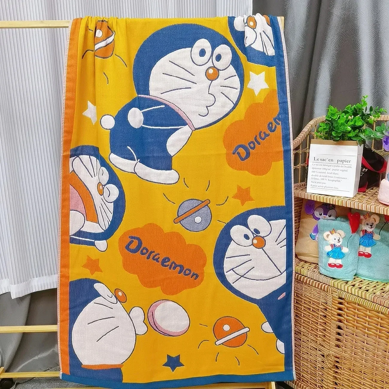 

men and women 80x160cm Doraemon Cotton bath towel cartoon water-absorbing and quick-drying towel blanket