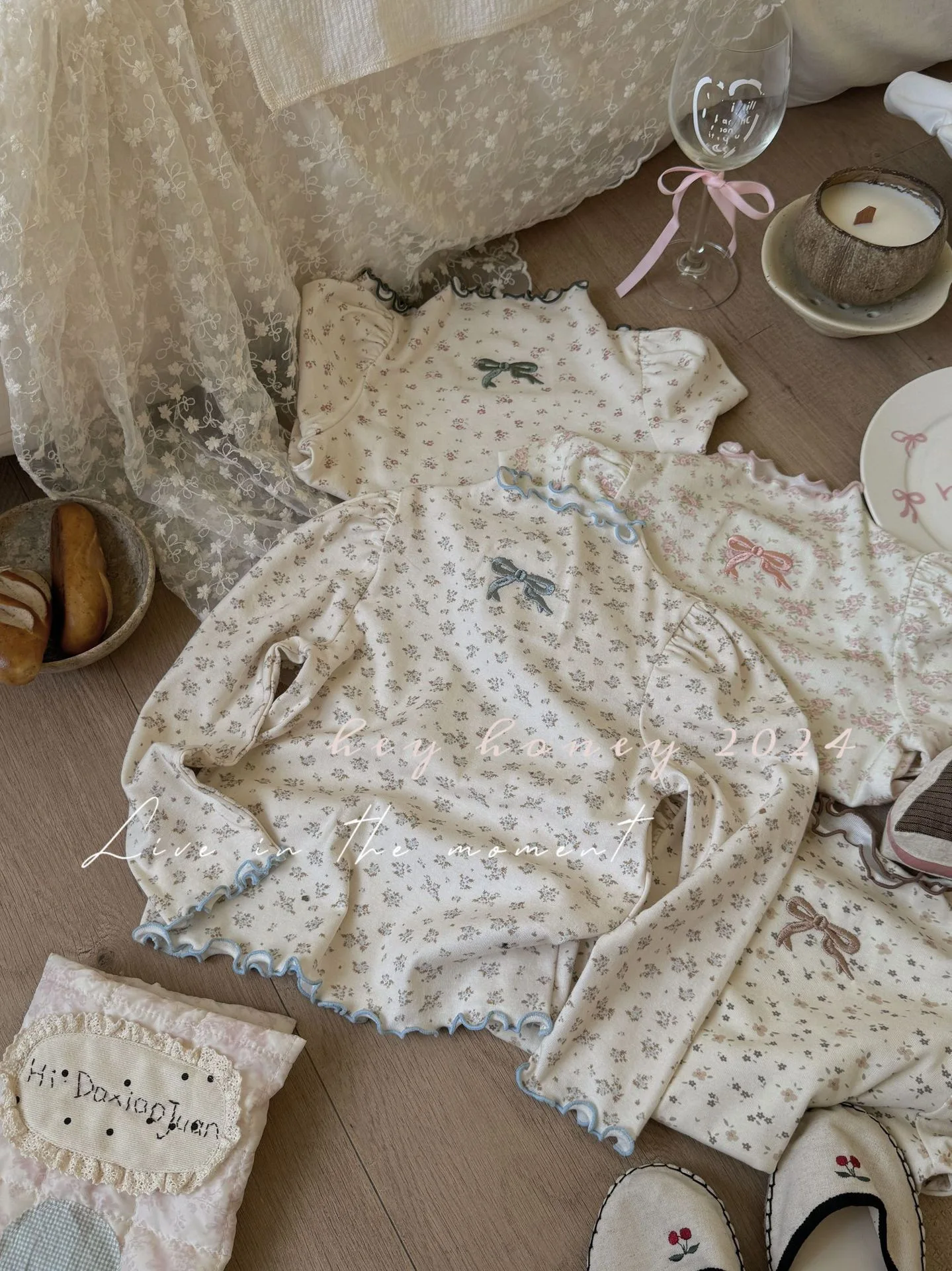 2025 Autumn New Girls Sweet Floral Bottoming Shirts Cotton Children T Shirts Bow Embroidery Toddler Baby Girl Long Sleeve Tops