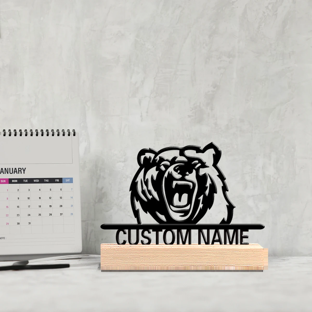 1pc Cartoon Personalized Custom Bear head Metal Statues Outdoor Desk Sculpture With Wooden Base Ideal For Campers Hikers Nature
