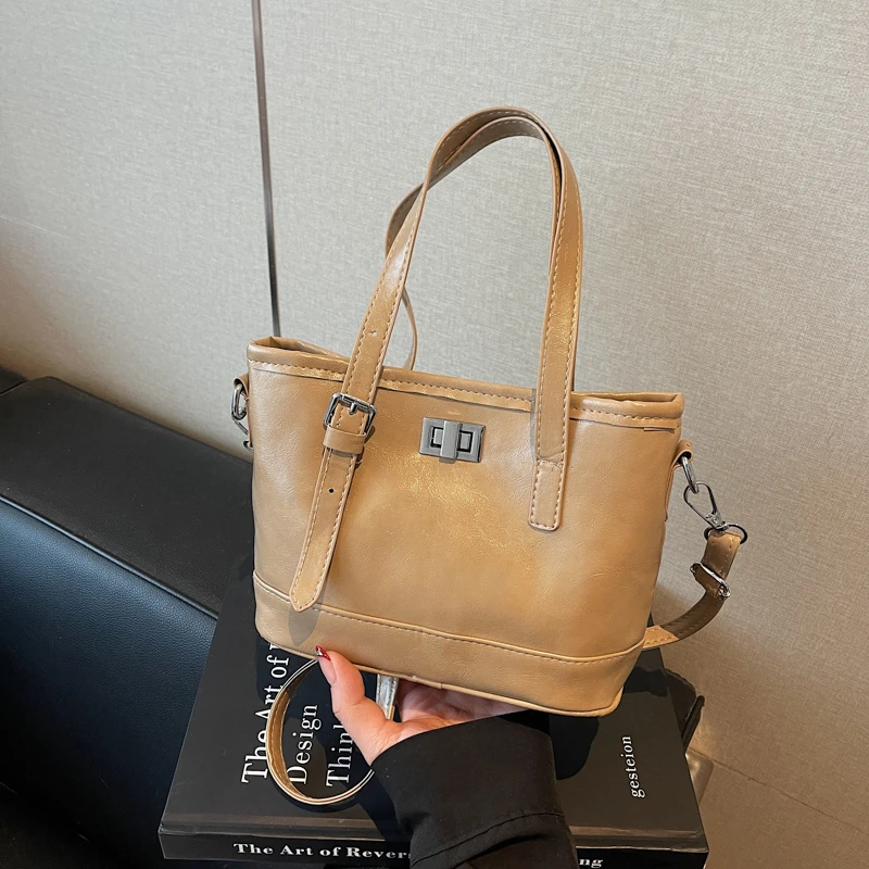 

Elegant Leather Classic Designer Paris Fashion Bag Minimalist Unique Vintage Crossbody Handbag Stylish