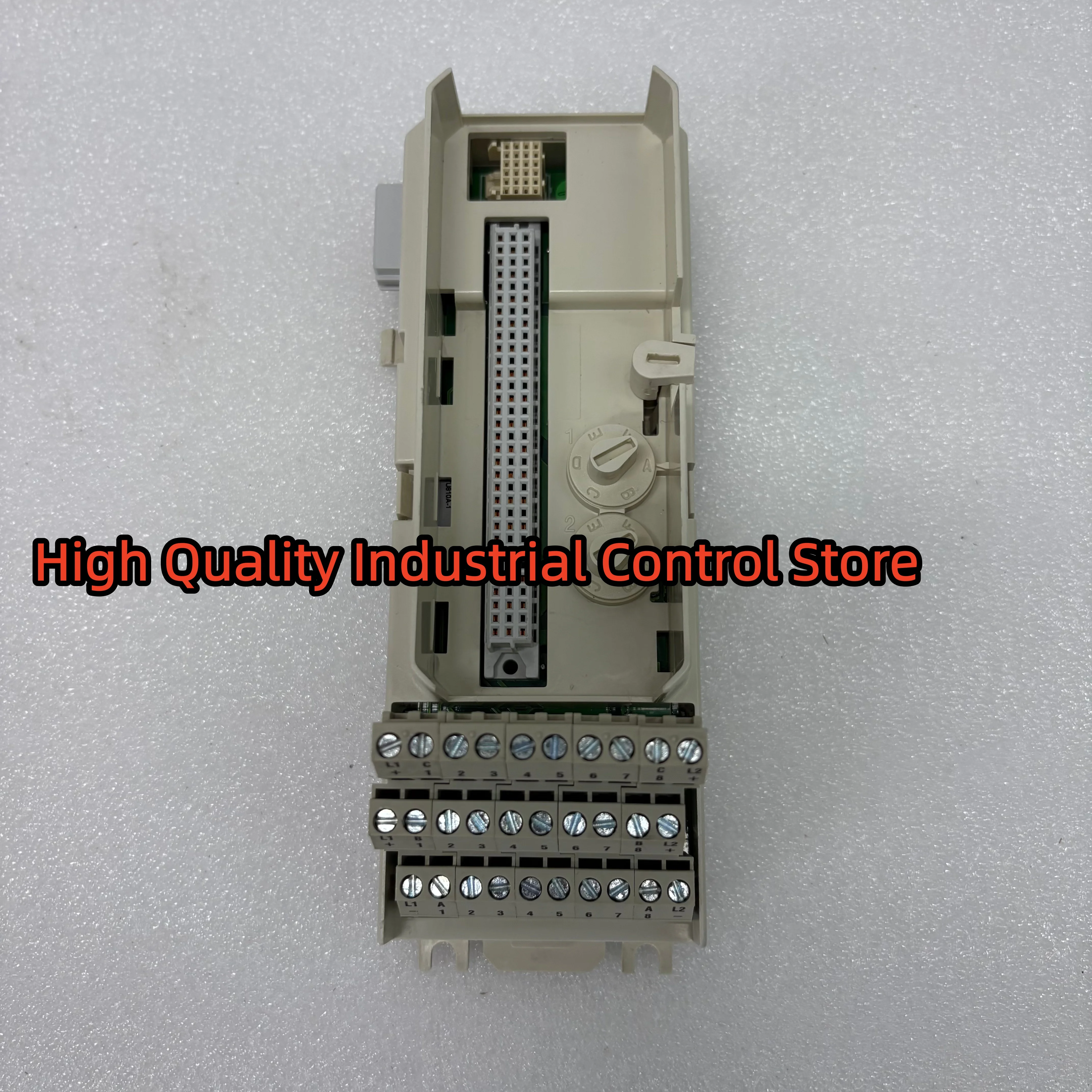 

PLC module new in box 3BSE013230R1 TU810V1 3BSE028602R1 DO880V