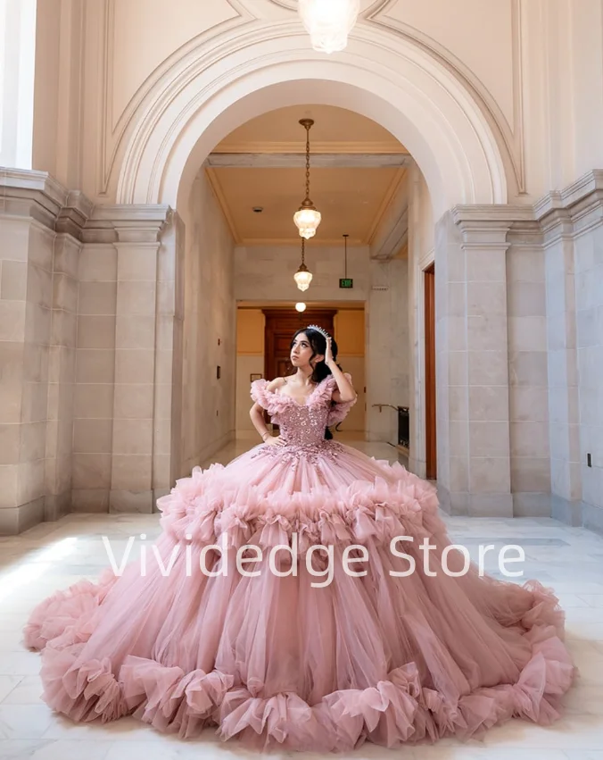 Personalizado rosa princesa sem alças espartilho vestidos de baile 15 anos quinceanera vestido glitter frisado apliques vestidos de noite