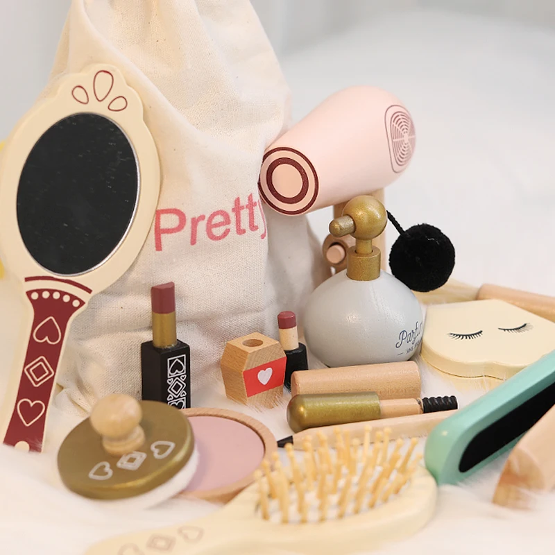 Thumbnail 4 - #28 Trending Cosmetic Makeup Bags Right Now