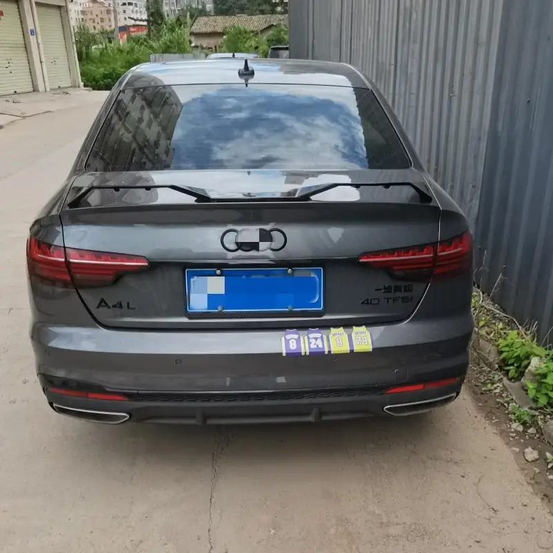 

Подходит для установки хвостового крыла Audi A4 17-25 без перфорации клея, модификации внешнего вида.