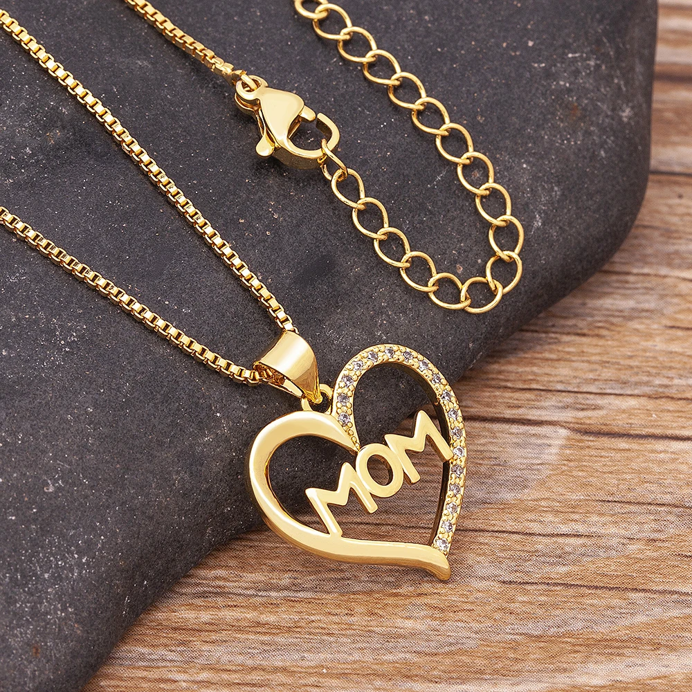 Women's Zircon MOM Heart Shape Necklace, Personalized Gift