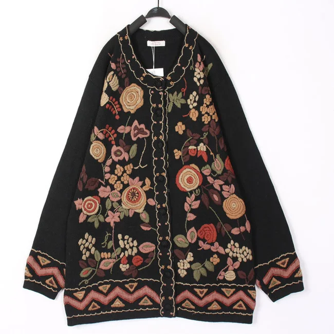 

Vintage Sweet Ethnic Style Hooked Wool Sweater Overhead Coat Harajuku Wind Long Sleeve round Neck Mid-Length Single Button