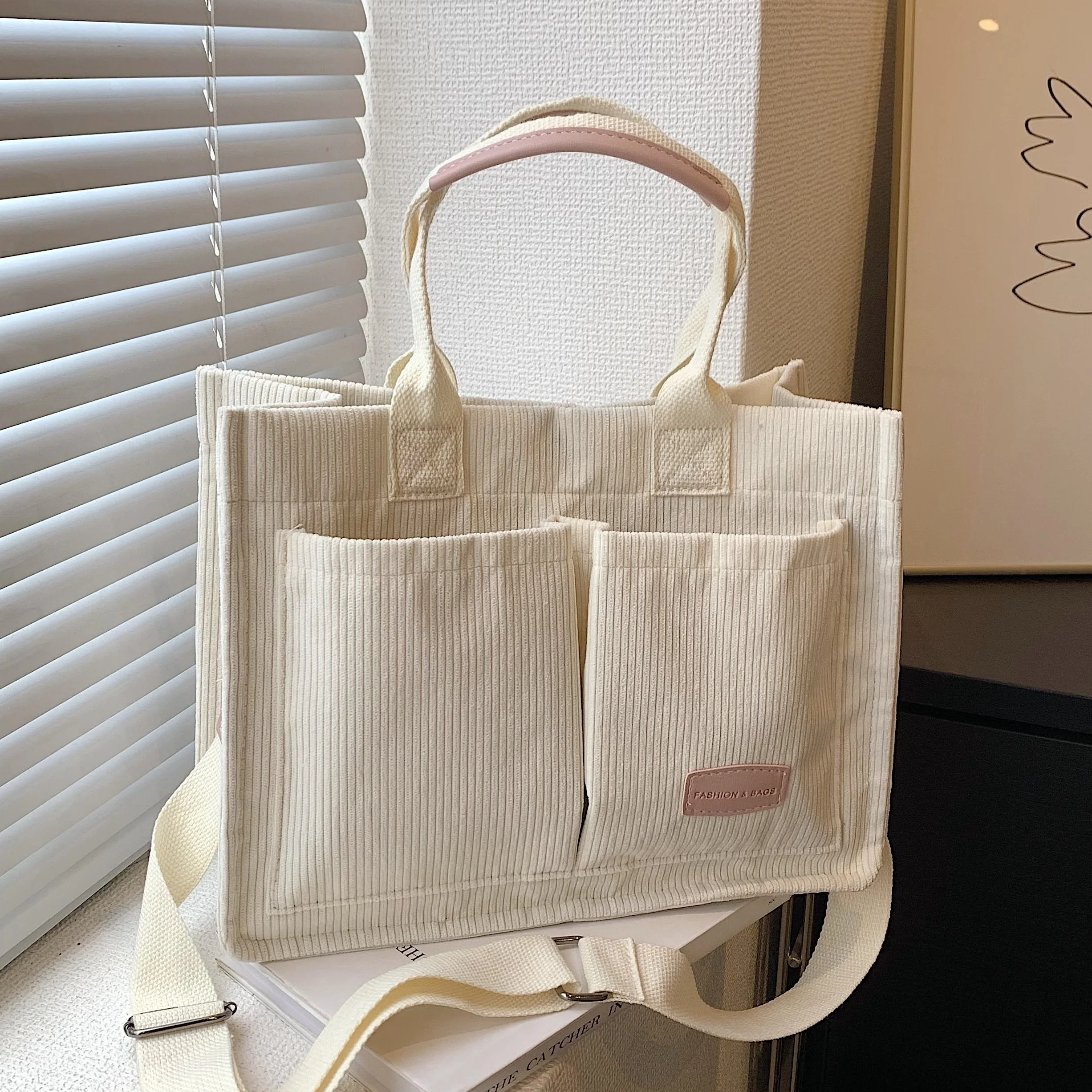 

Large-Capacity Color Contrast Corduroy Handbag with Adjustable Strap & Closure
