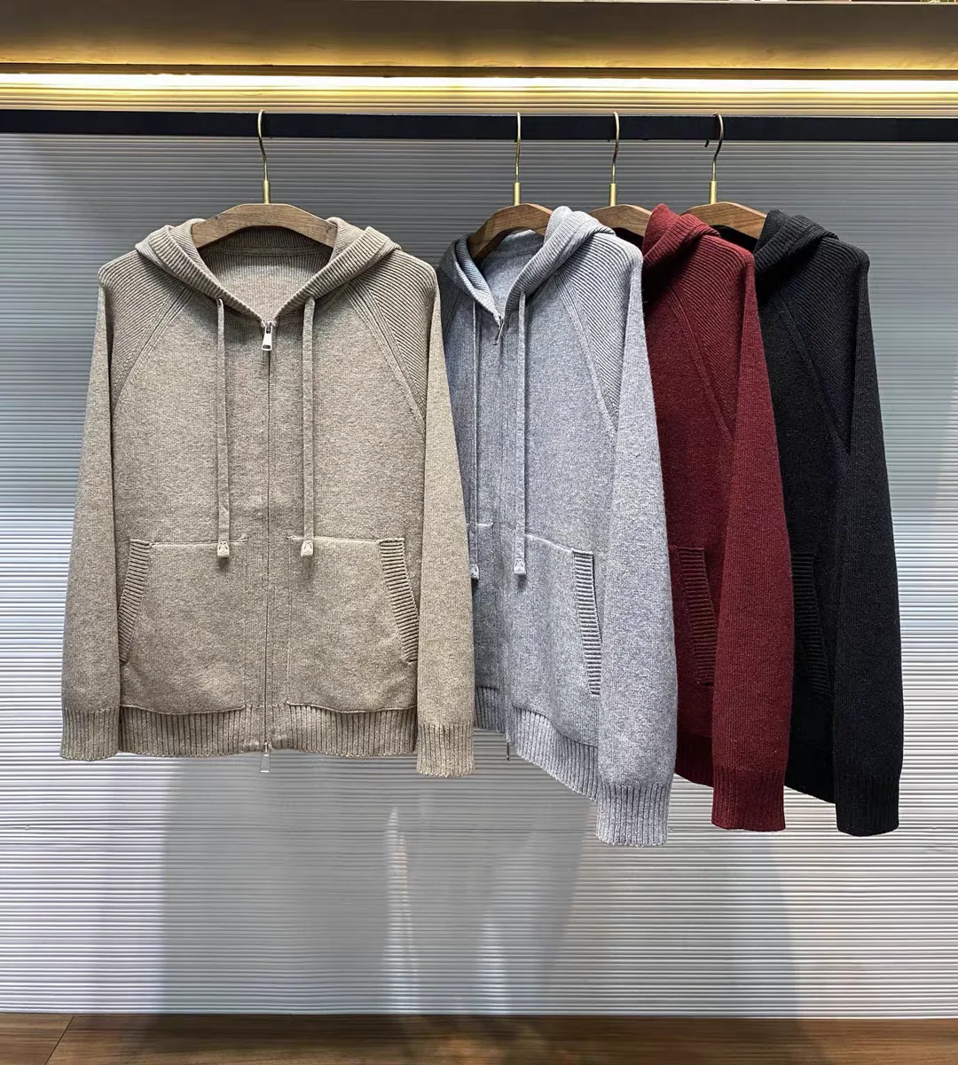 

Men's Autumn Winter Faion Camere Wool Blend Zipper Hooded Knitted Cardigan Sweater Coat Loose Fit Casual Color