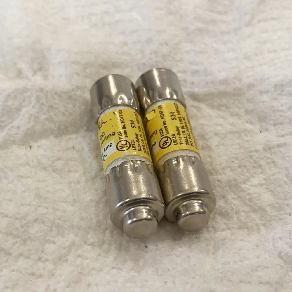 LP-CC-10 10PCS Time Delay Class CC Fuse, 10A 600VAC, Industrial Circuit Protection OEM