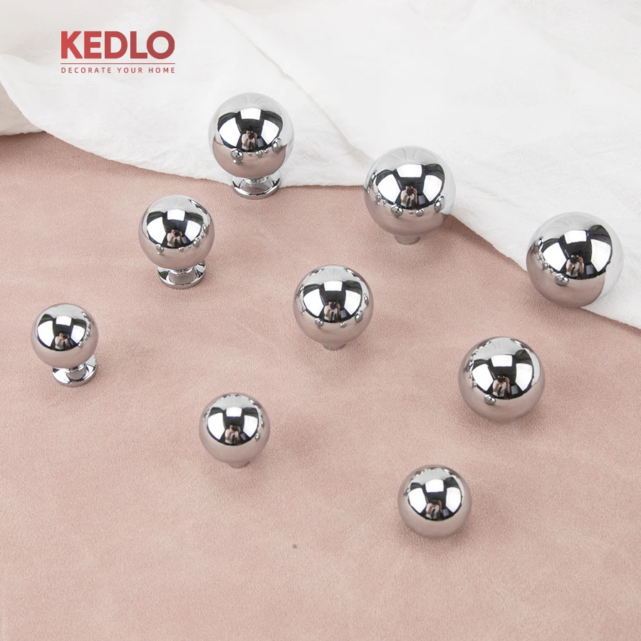 KEDLO Massiver Messinggriff, moderner, leichter Luxus, kugelförmiger Küchenschrankgriff, goldfarbener Schubladengriff, glänzendes Chrom. – Detail 9