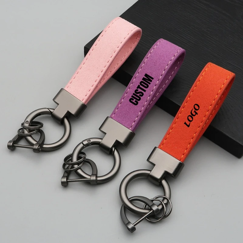 

Customized LOGO T Buckle Suede Leather Car Keychain Laser Engrave Vintage Car Keyring Bag Pendant Personalized Key Chains Gift