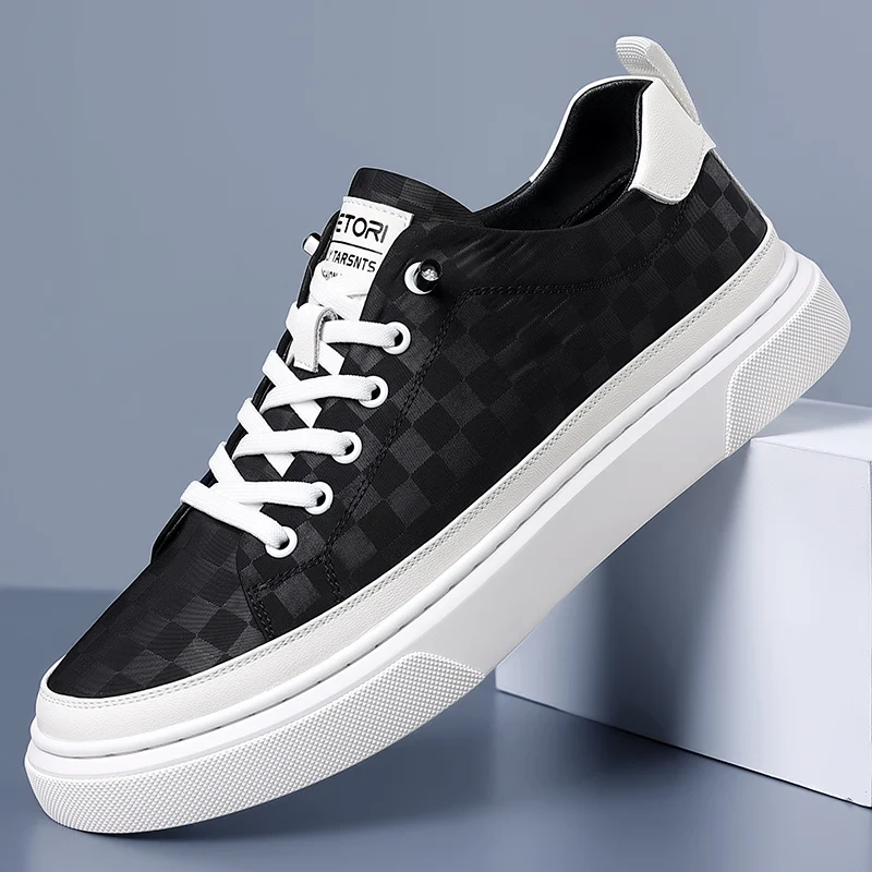 2024 Spring New Men's Ice Silk Cloth Skateboard Shoes Men Designer Brand Low Shoe Fashion Casual Men Comfortable Breathable Shoe